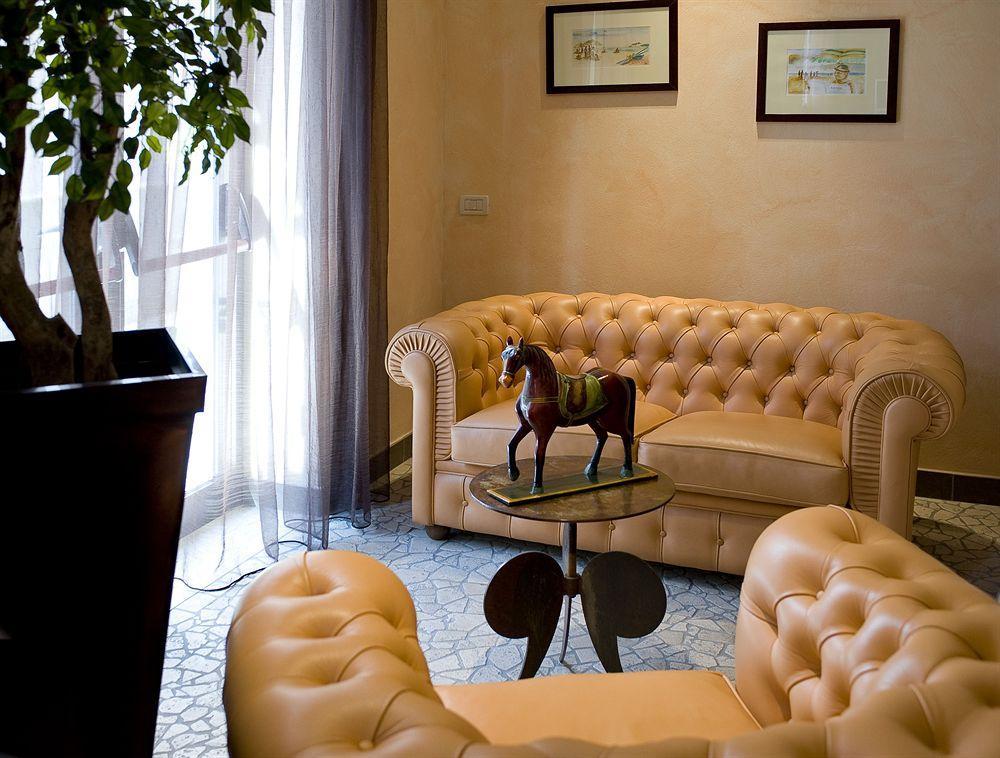 Hotel Italia Bellaria-Igea Marina Exteriör bild