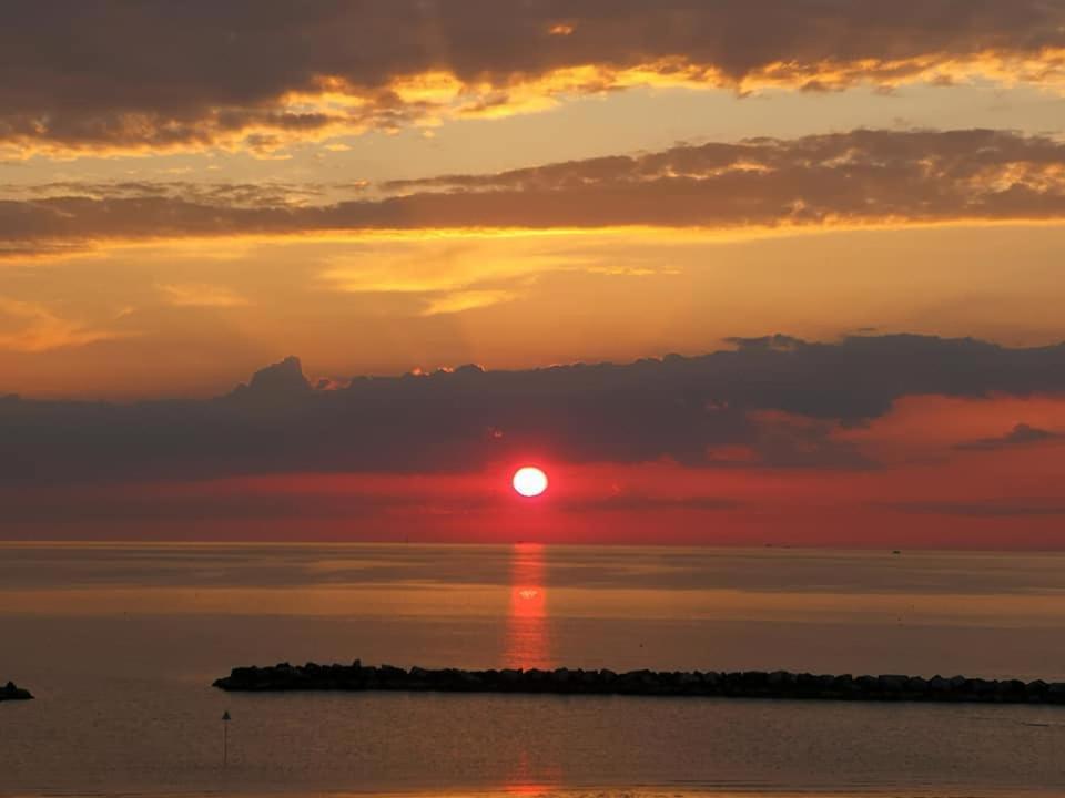 Hotel Italia Bellaria-Igea Marina Exteriör bild